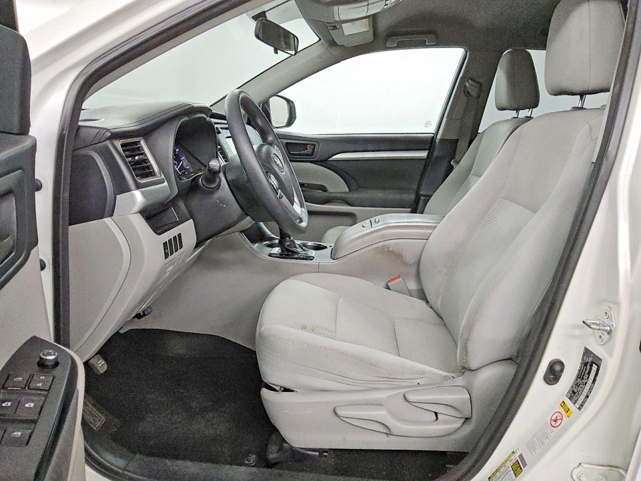 2015 TOYOTA HIGHLANDER