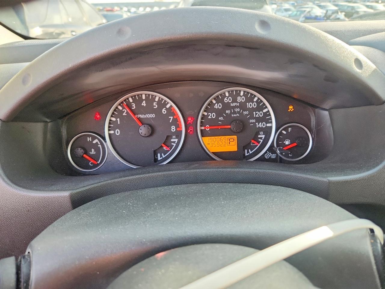 2012 NISSAN PATHFINDER