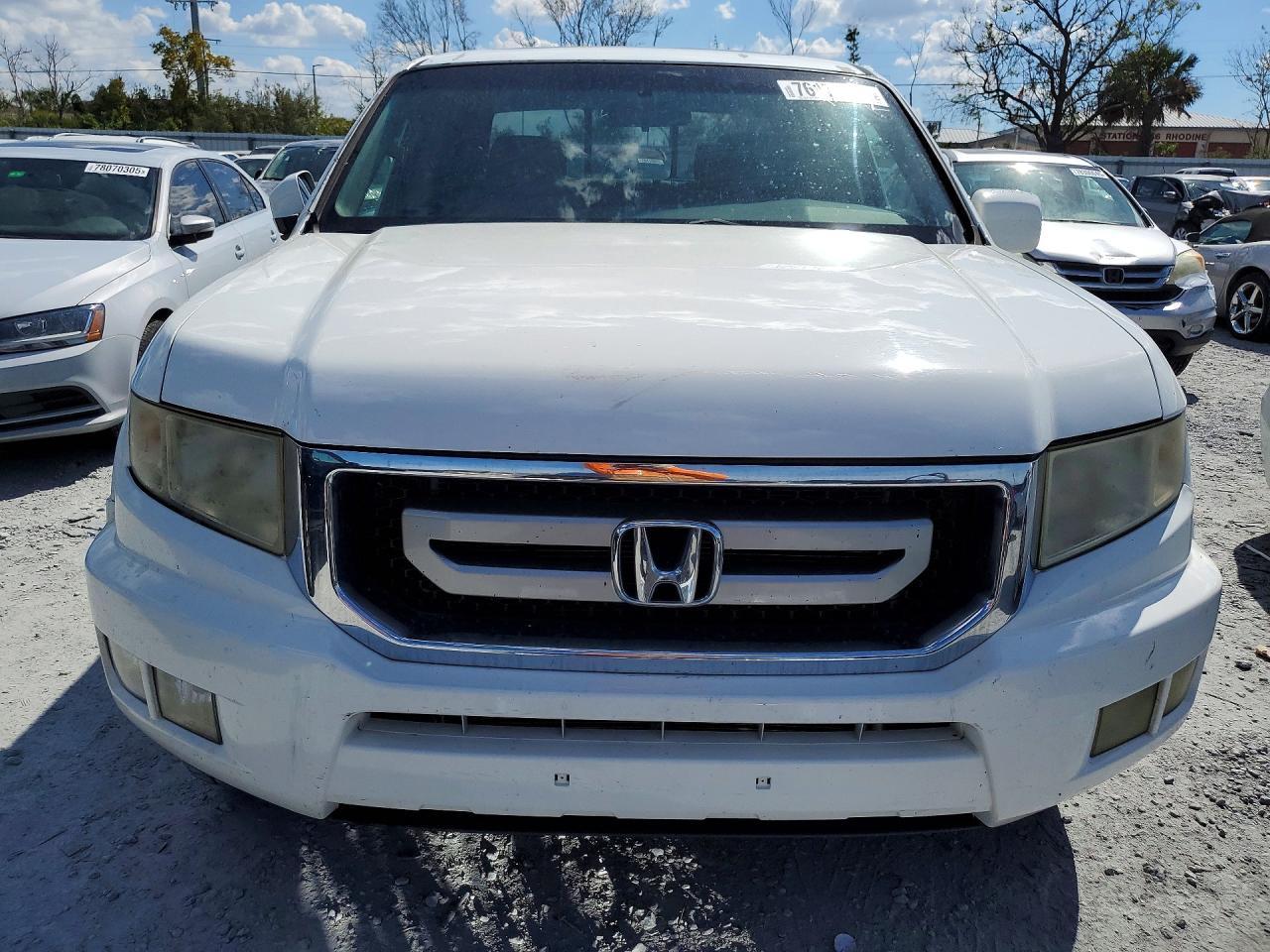 2011 HONDA Ridgeline