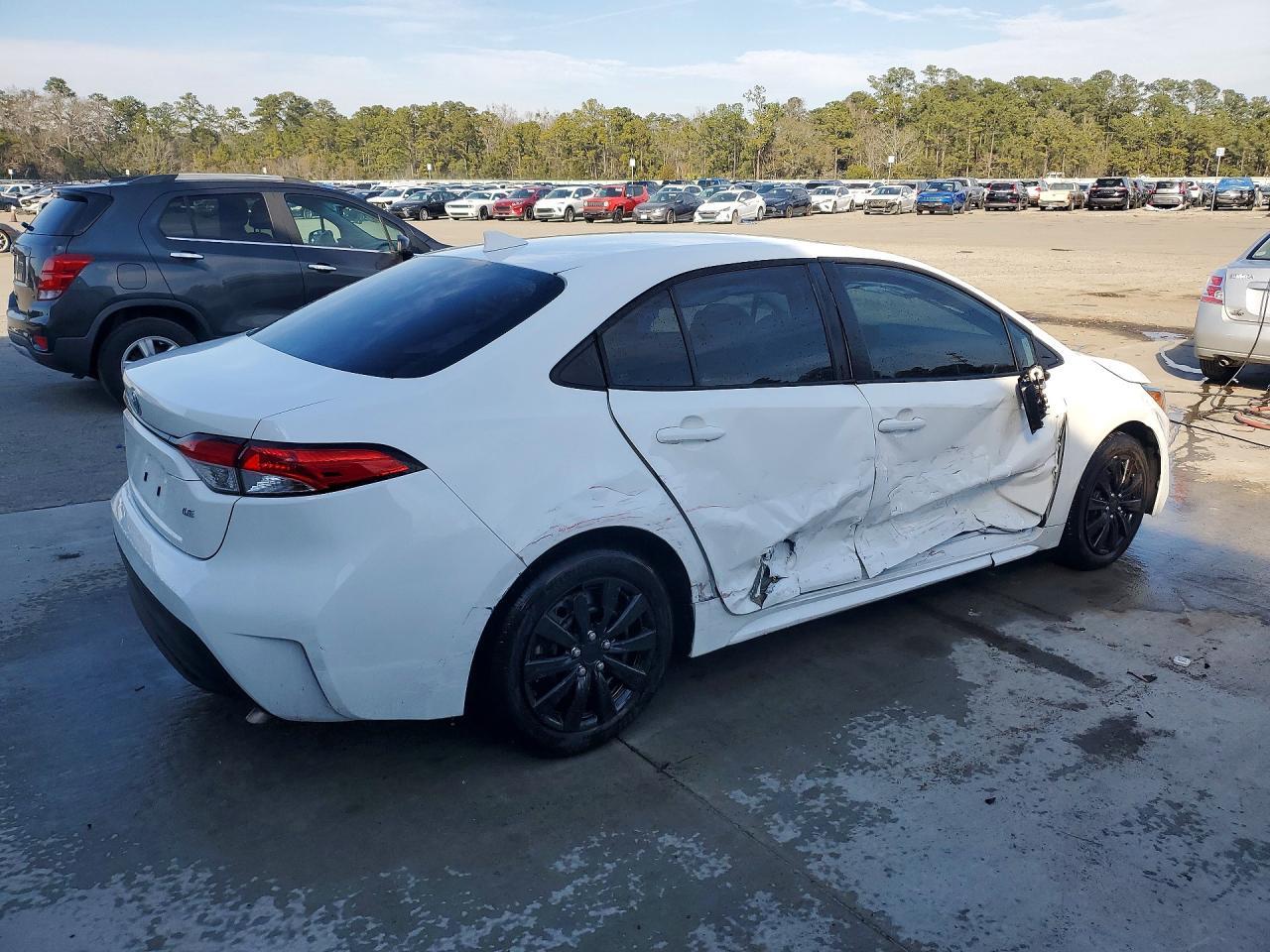 2024 TOYOTA COROLLA