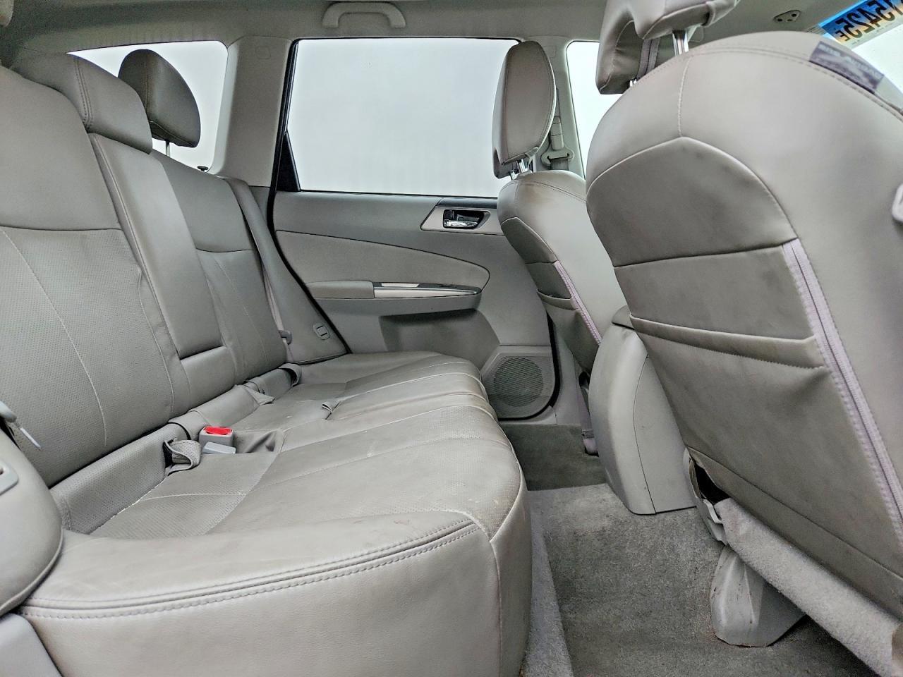 2010 SUBARU FORESTER