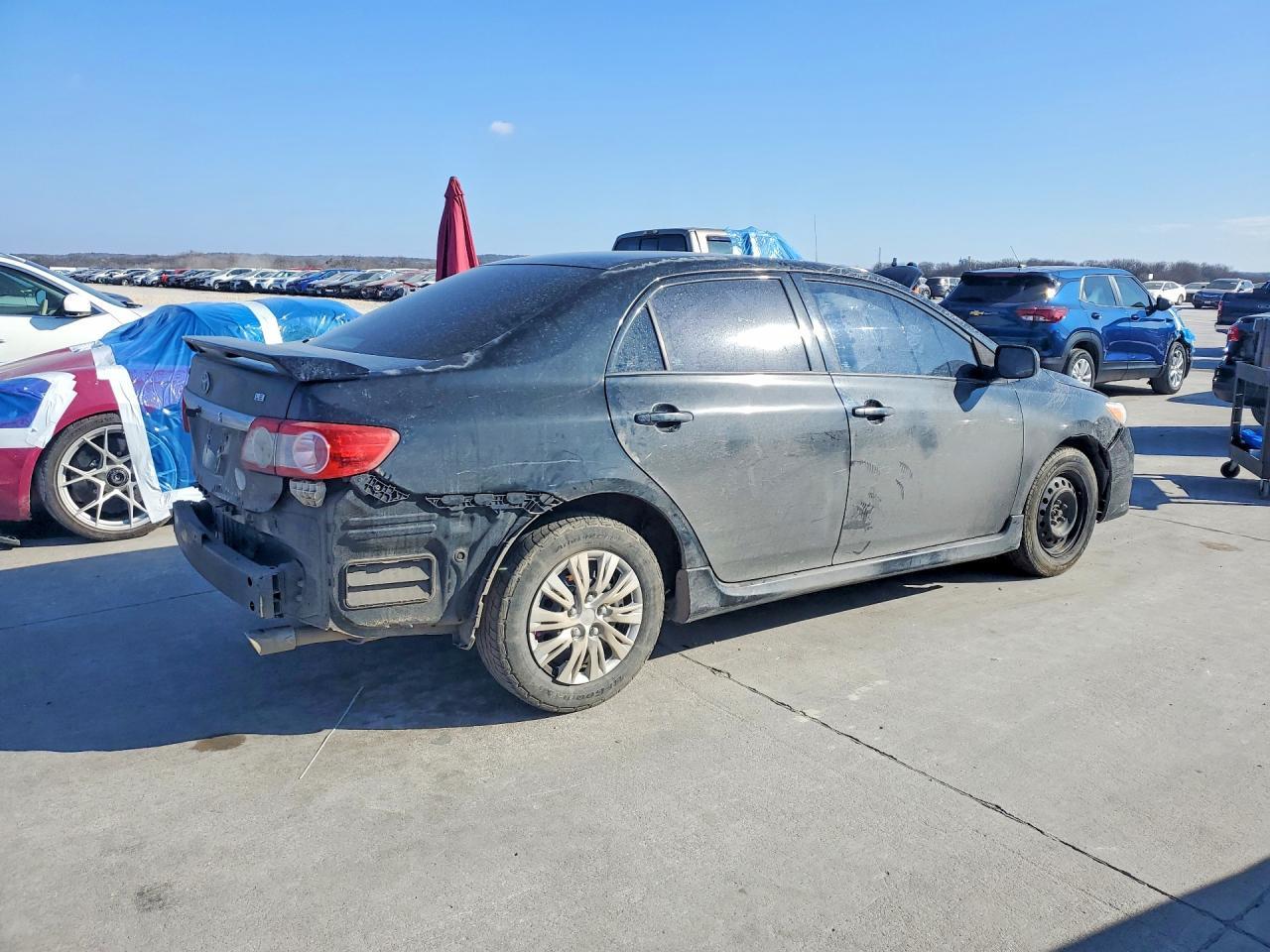 2011 TOYOTA COROLLA