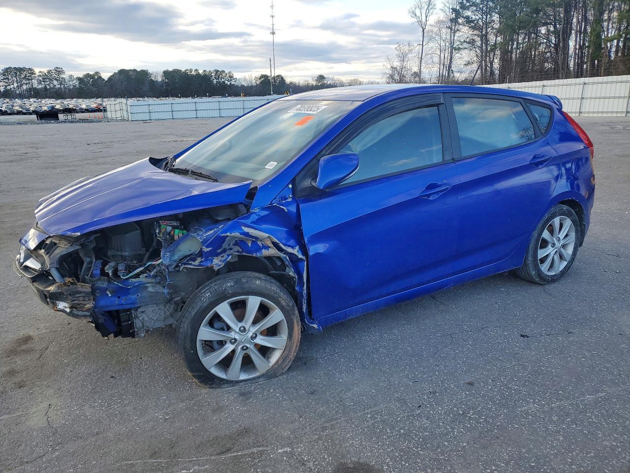 2013 HYUNDAI ACCENT