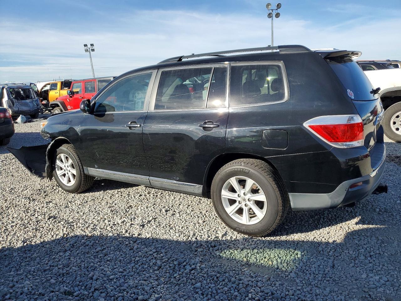 2011 TOYOTA HIGHLANDER