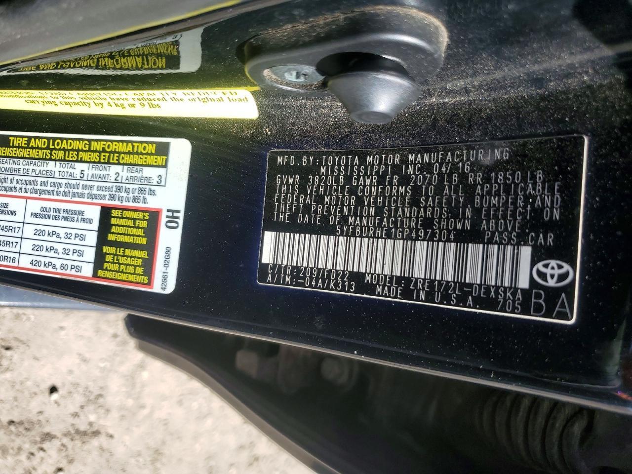 2016 TOYOTA COROLLA