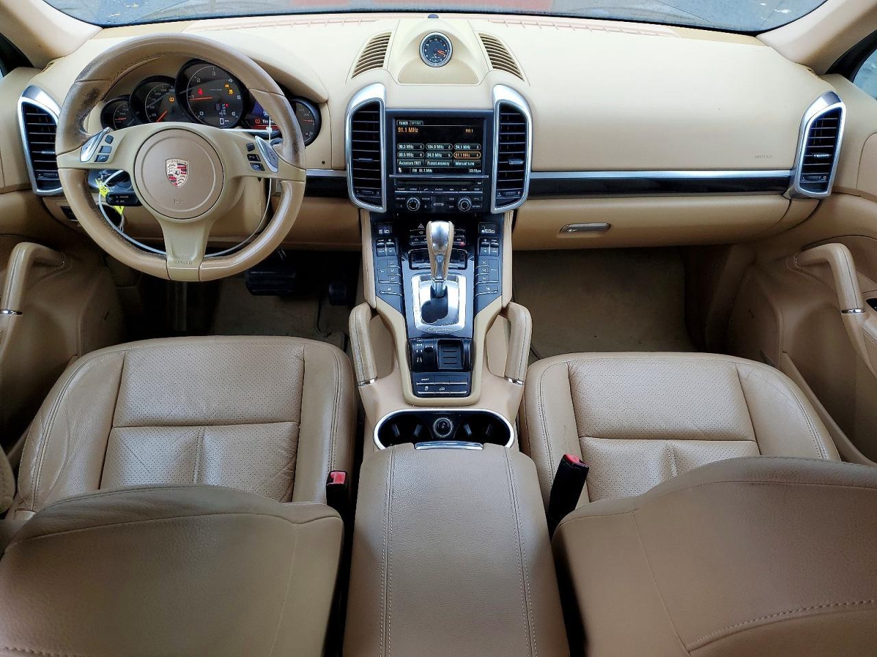 2013 PORSCHE CAYENNE
