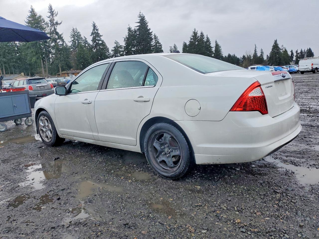 2010 FORD FUSION