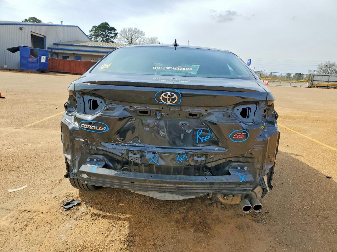 2022 TOYOTA COROLLA