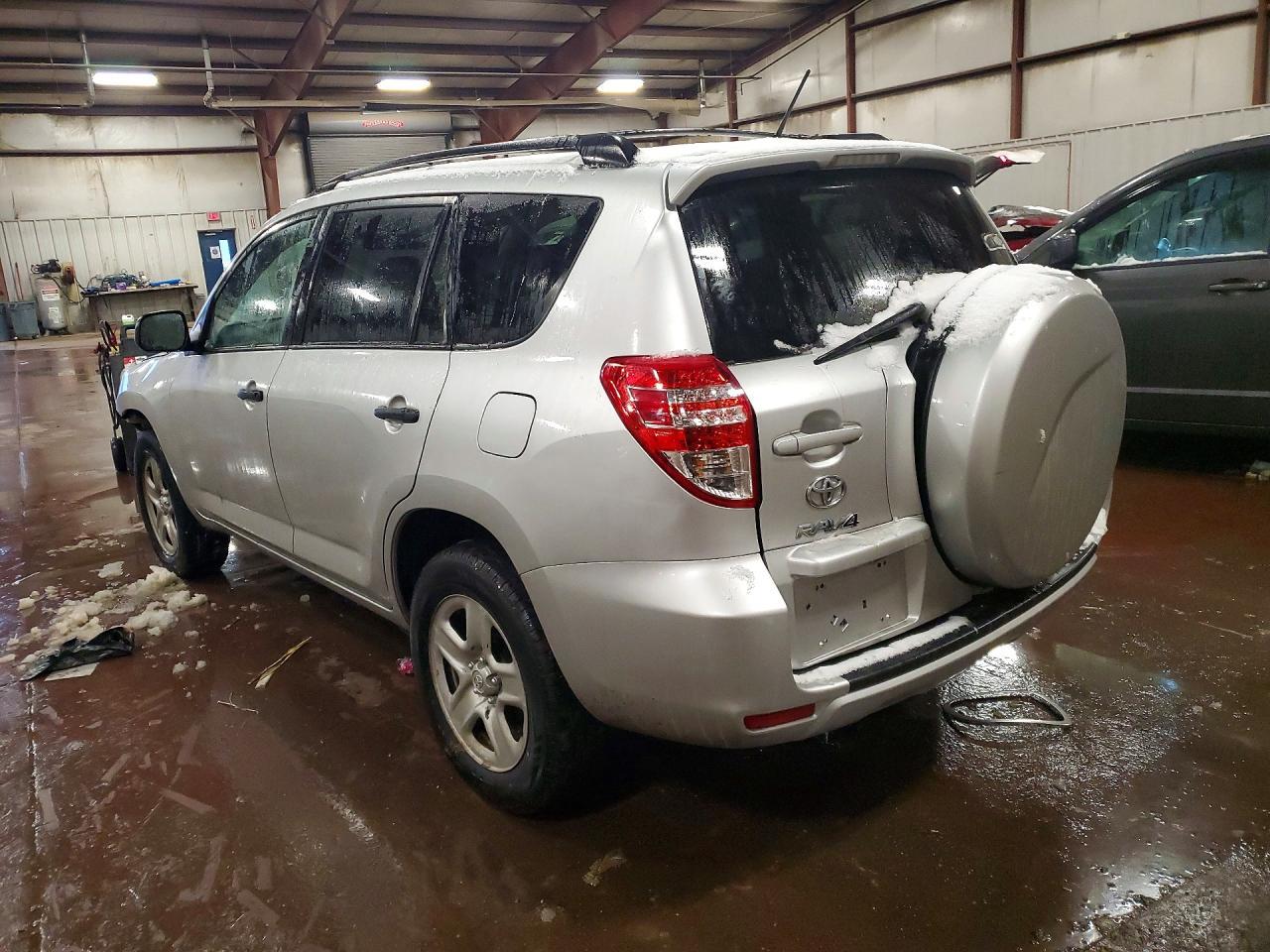 2011 TOYOTA RAV4