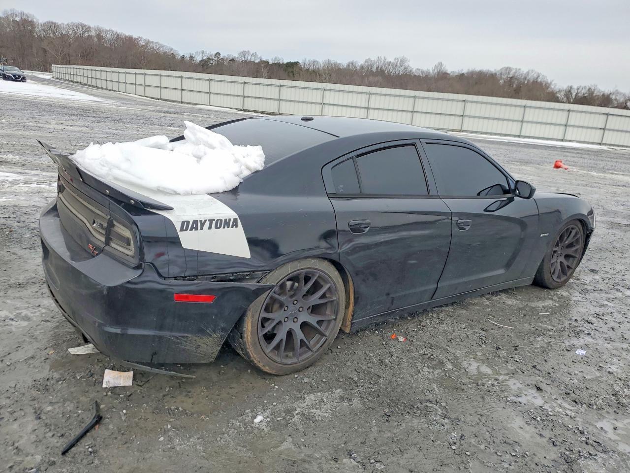 2013 DODGE CHARGER