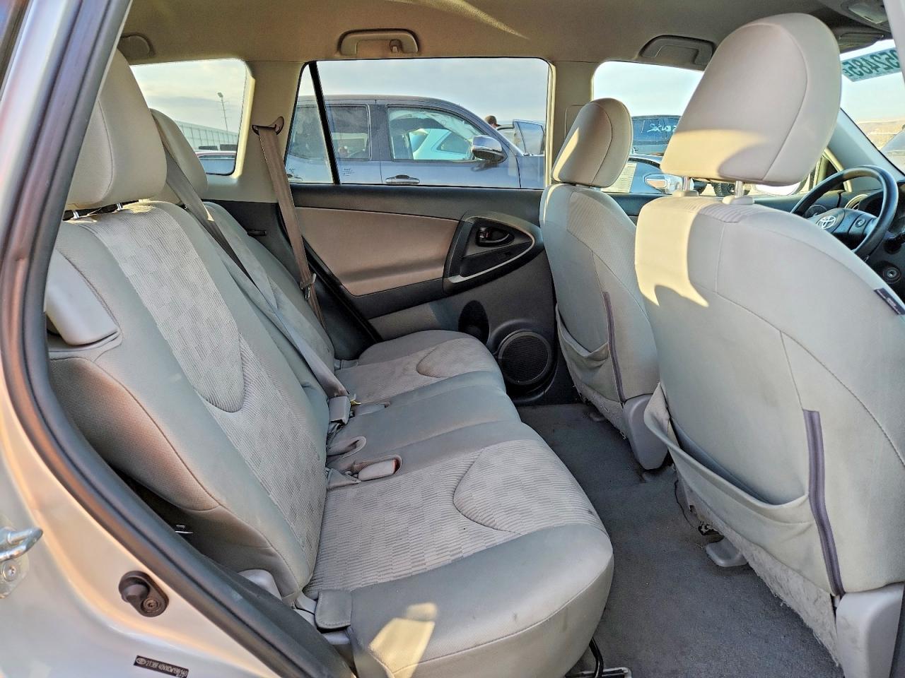 2012 TOYOTA RAV4