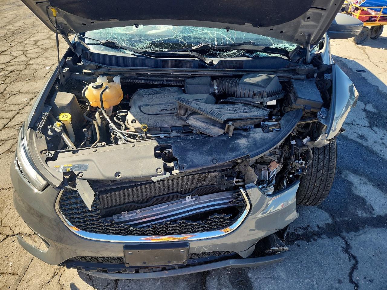 2022 CHRYSLER Pacifica