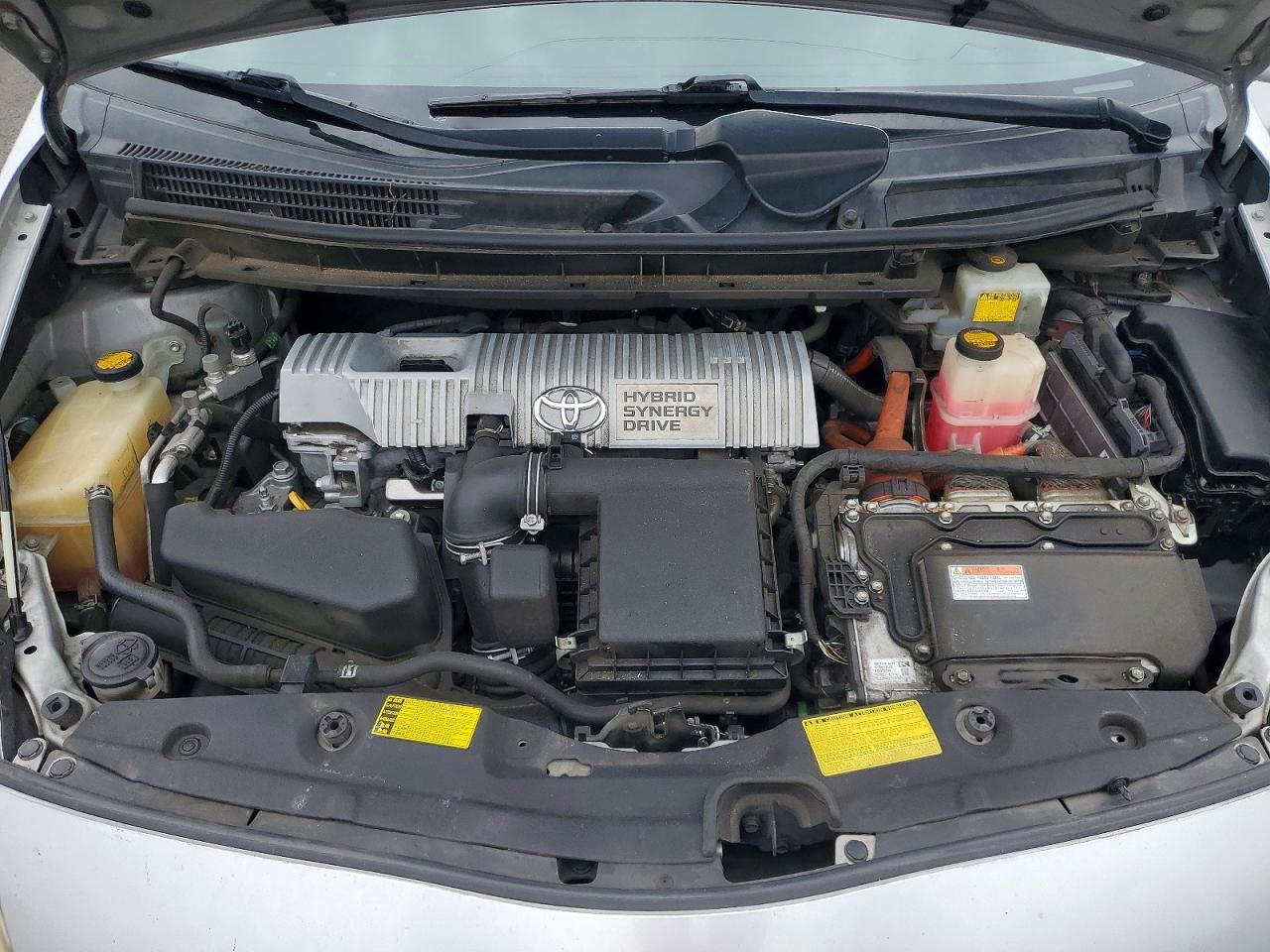 2013 TOYOTA PRIUS