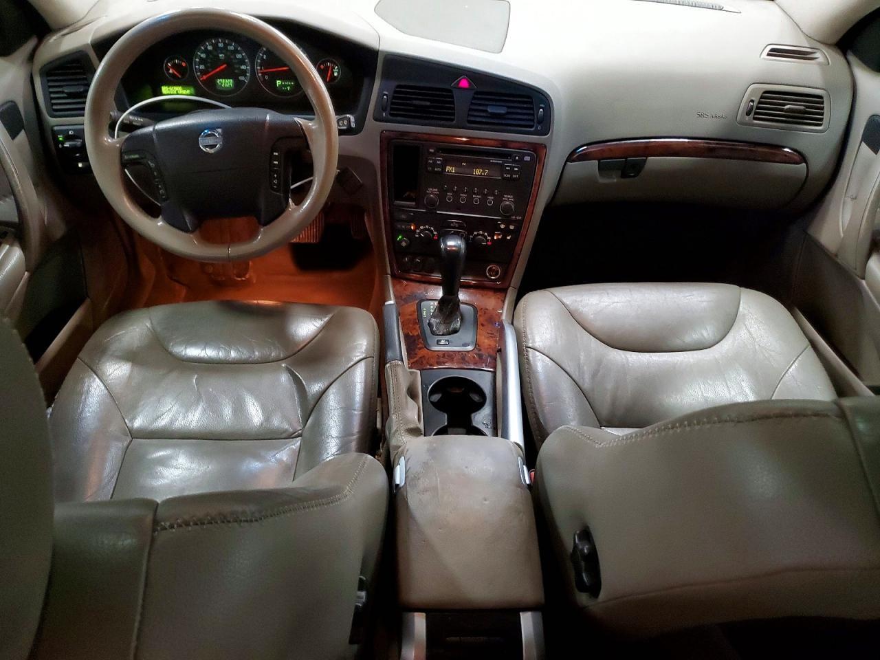 2006 VOLVO XC70