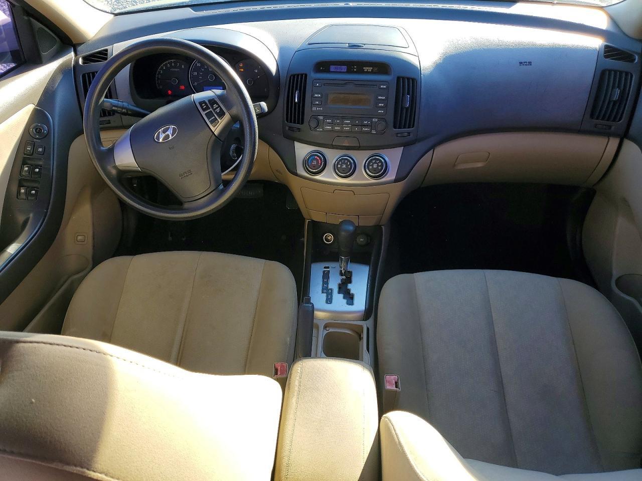 2010 HYUNDAI ELANTRA