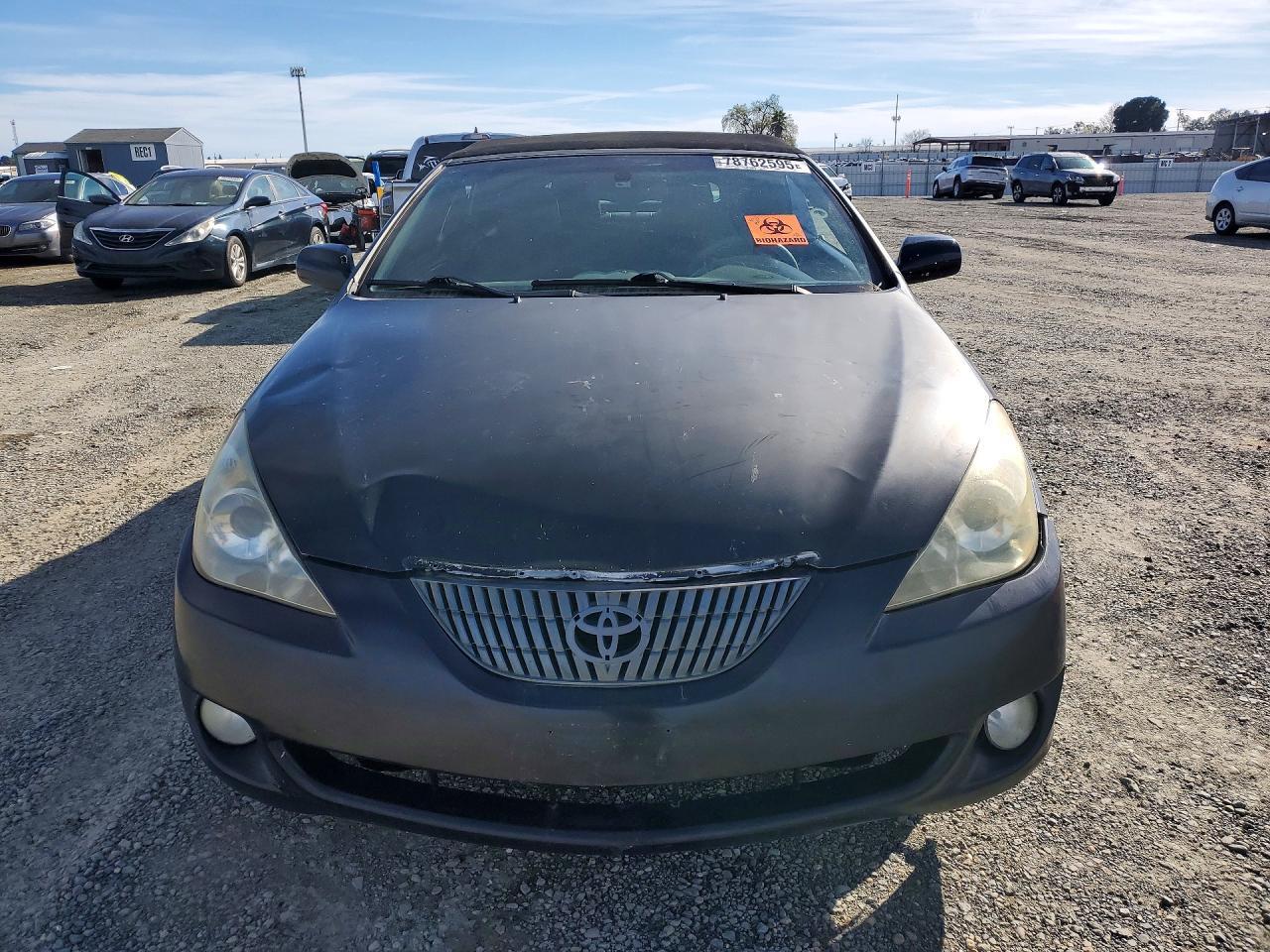 2004 TOYOTA CAMRY