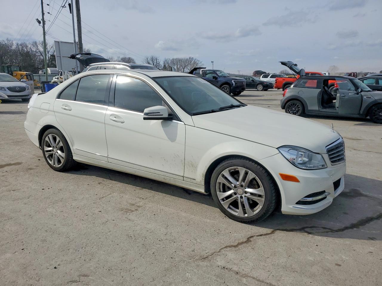 2012 MERCEDES-BENZ C-CLASS