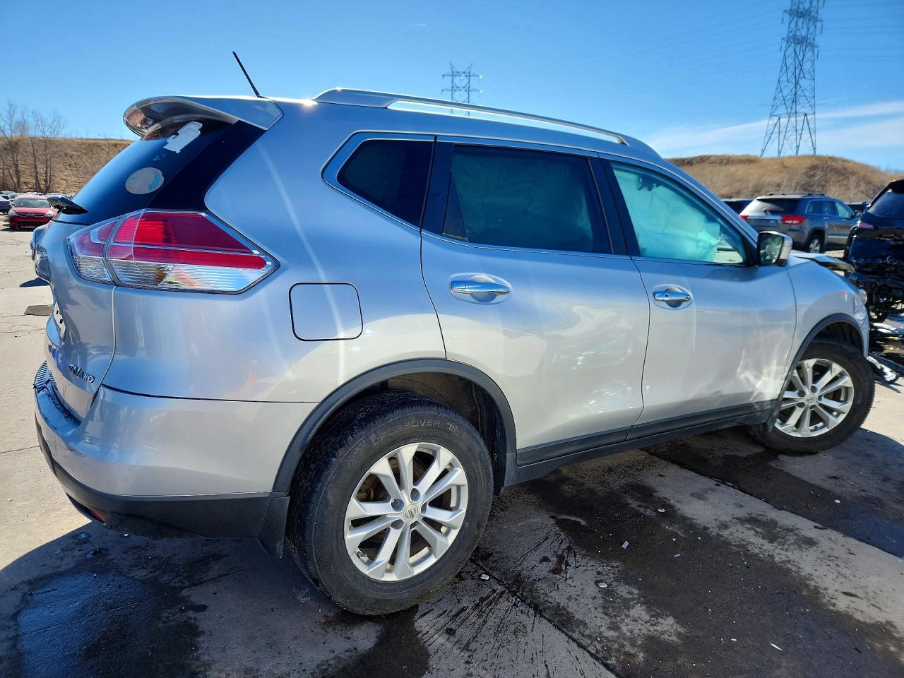 2016 NISSAN ROGUE