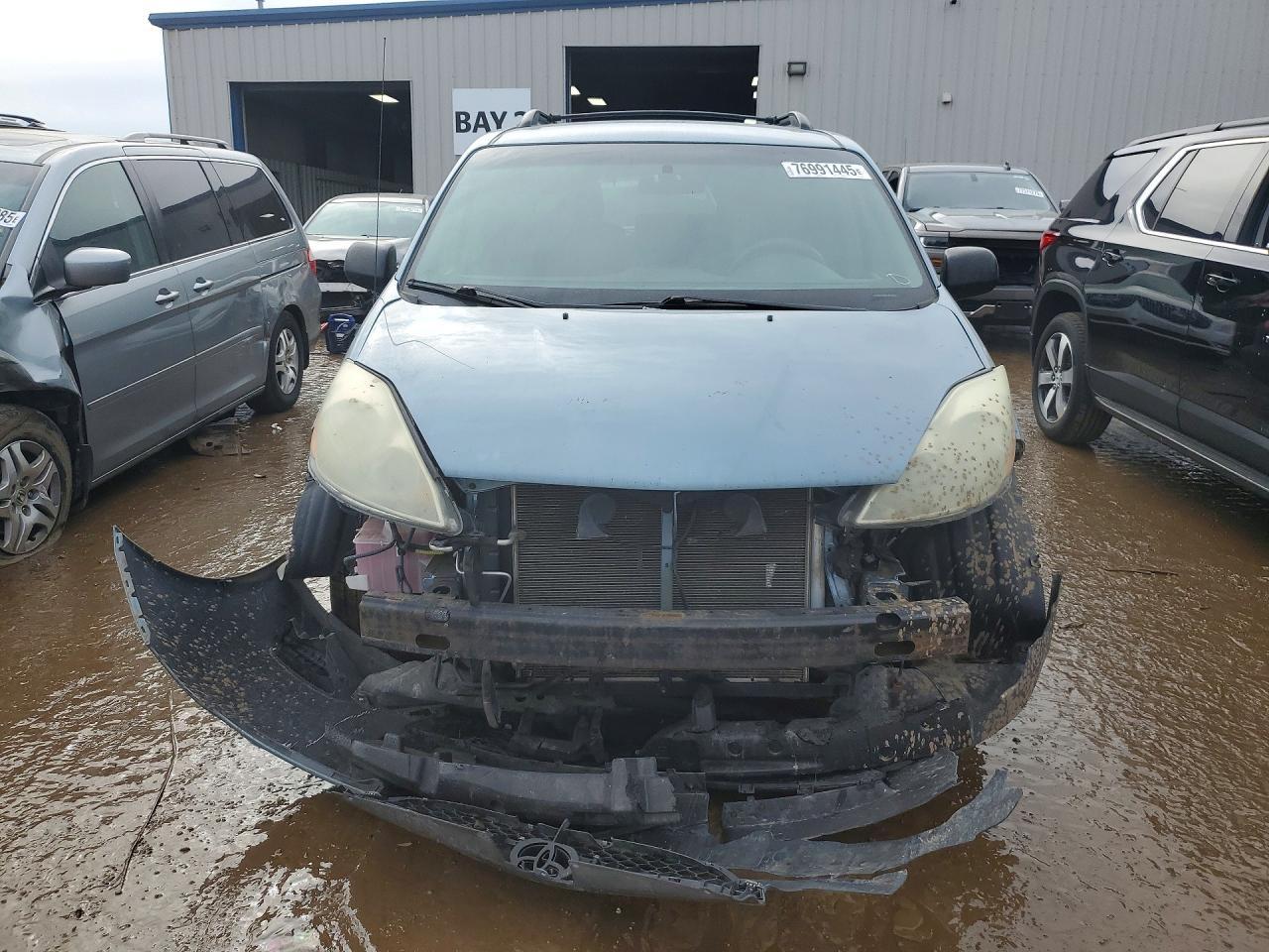 2006 TOYOTA SIENNA