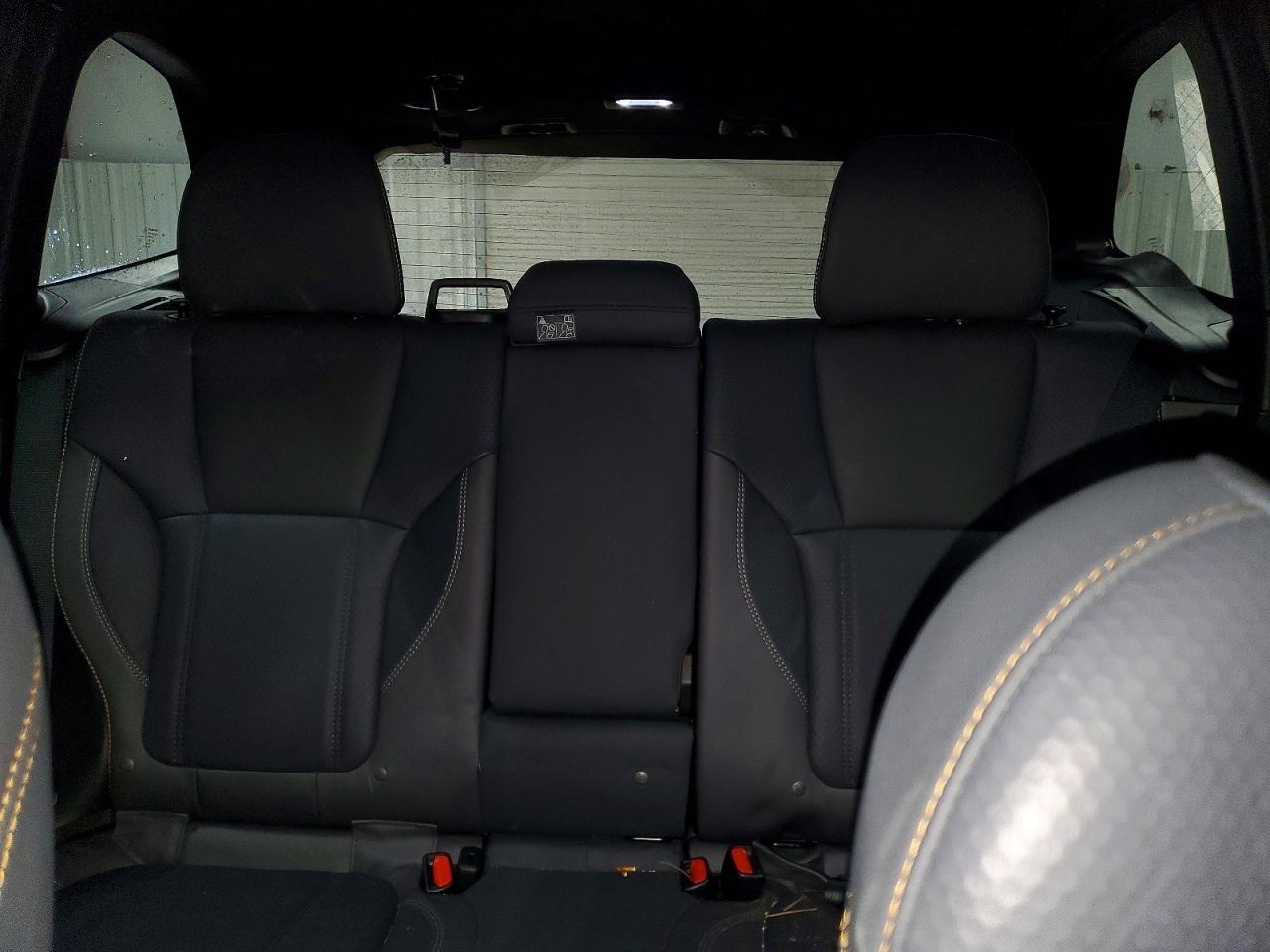 2022 SUBARU FORESTER