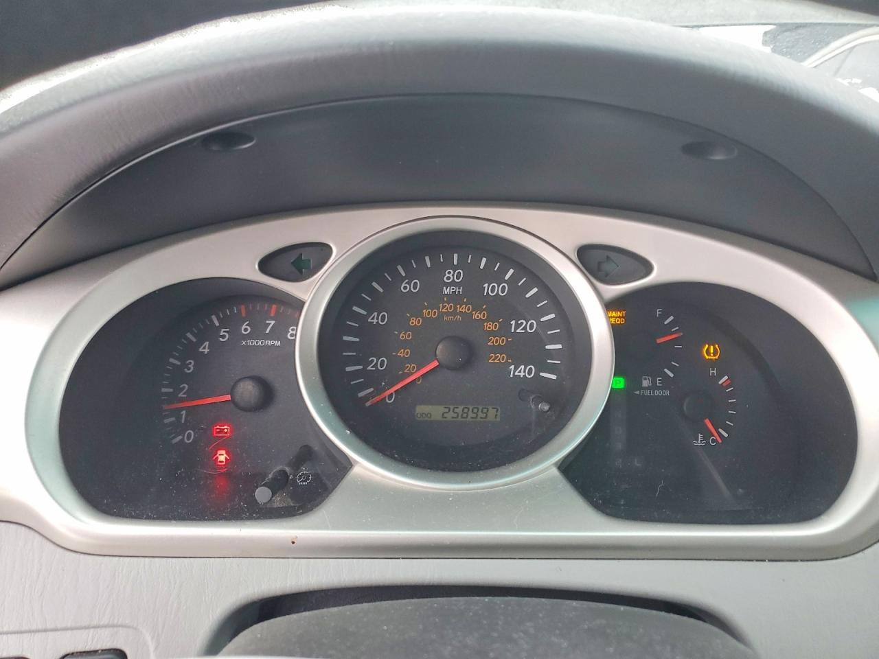 2006 TOYOTA HIGHLANDER