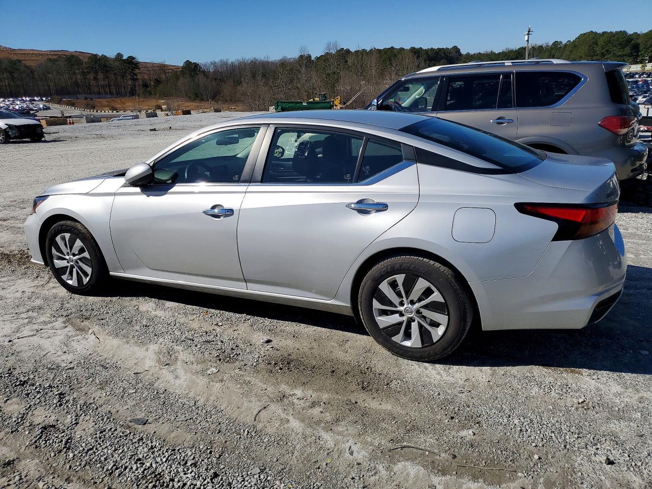 2023 NISSAN ALTIMA