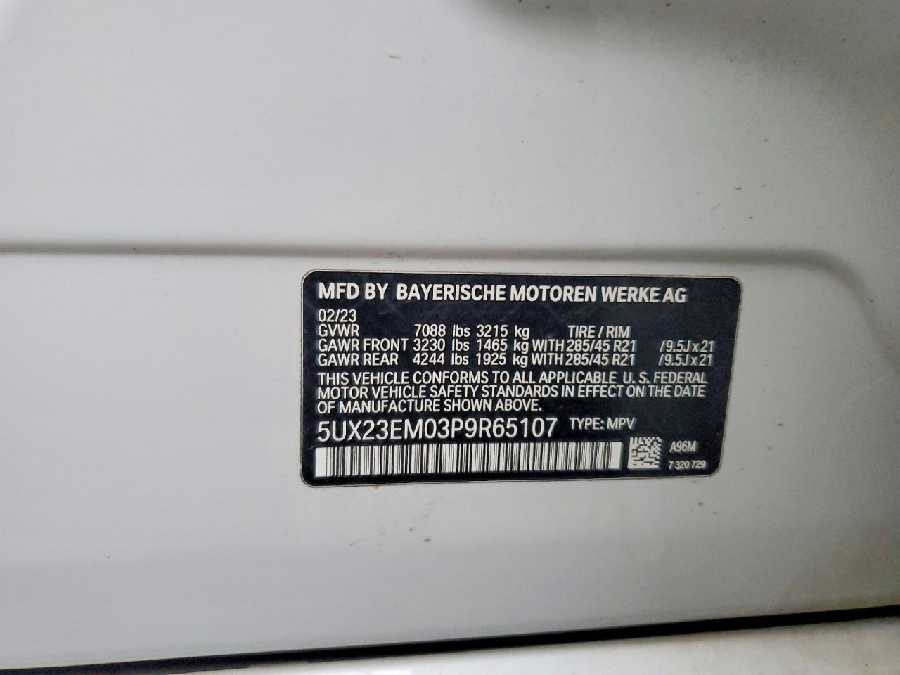 2023 BMW X7