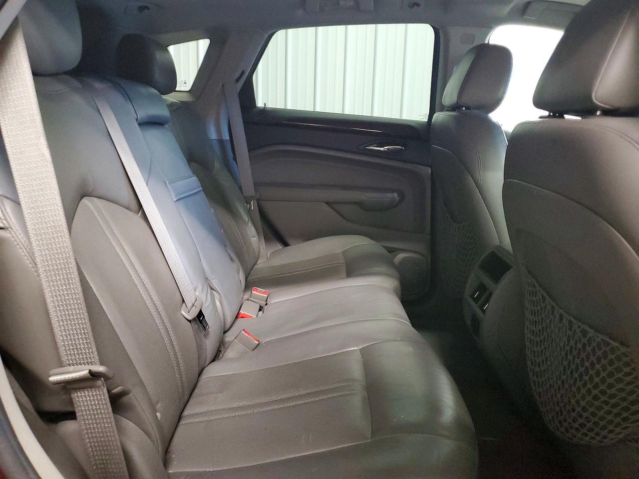 2010 CADILLAC SRX