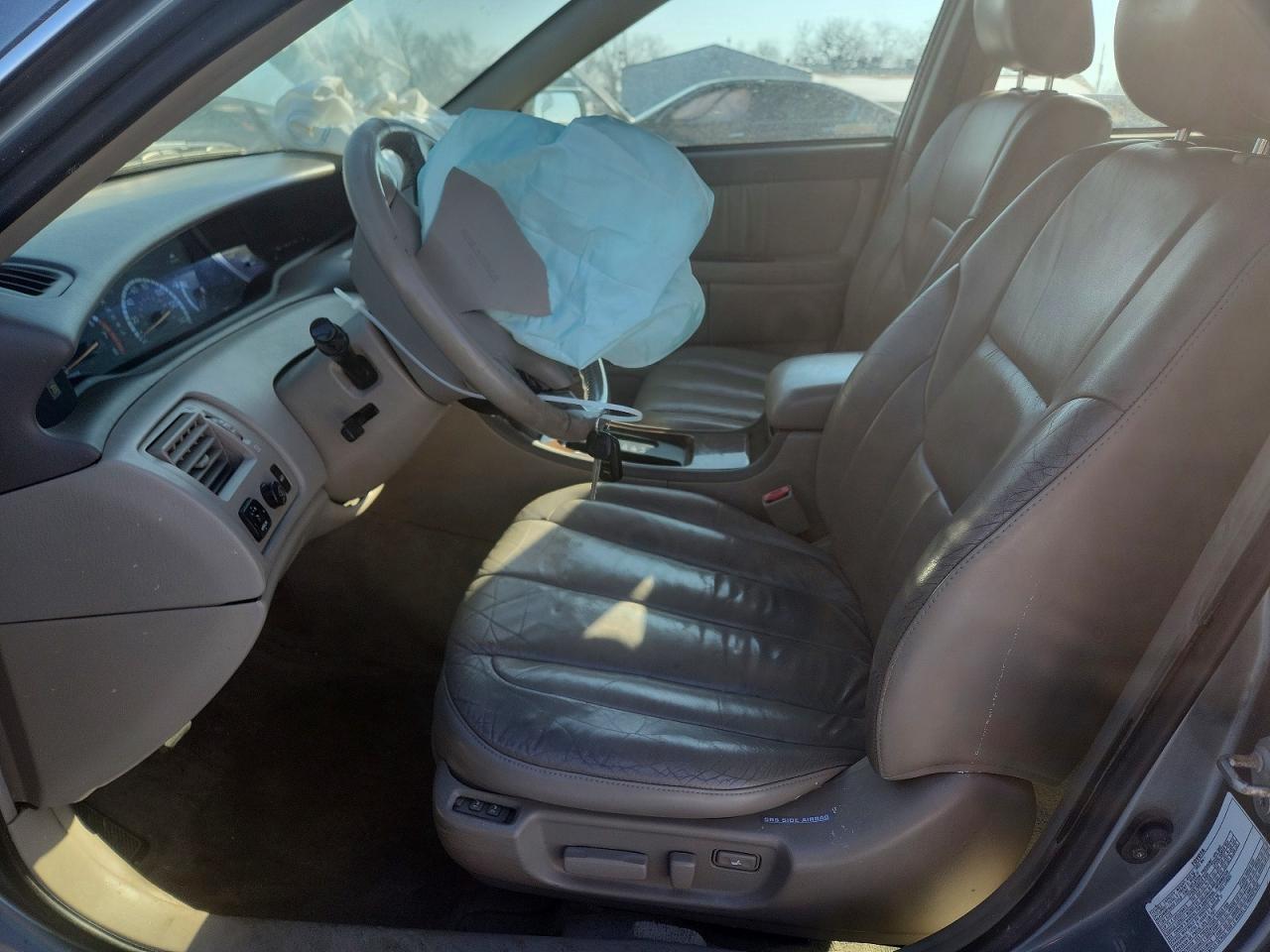 2000 TOYOTA Avalon