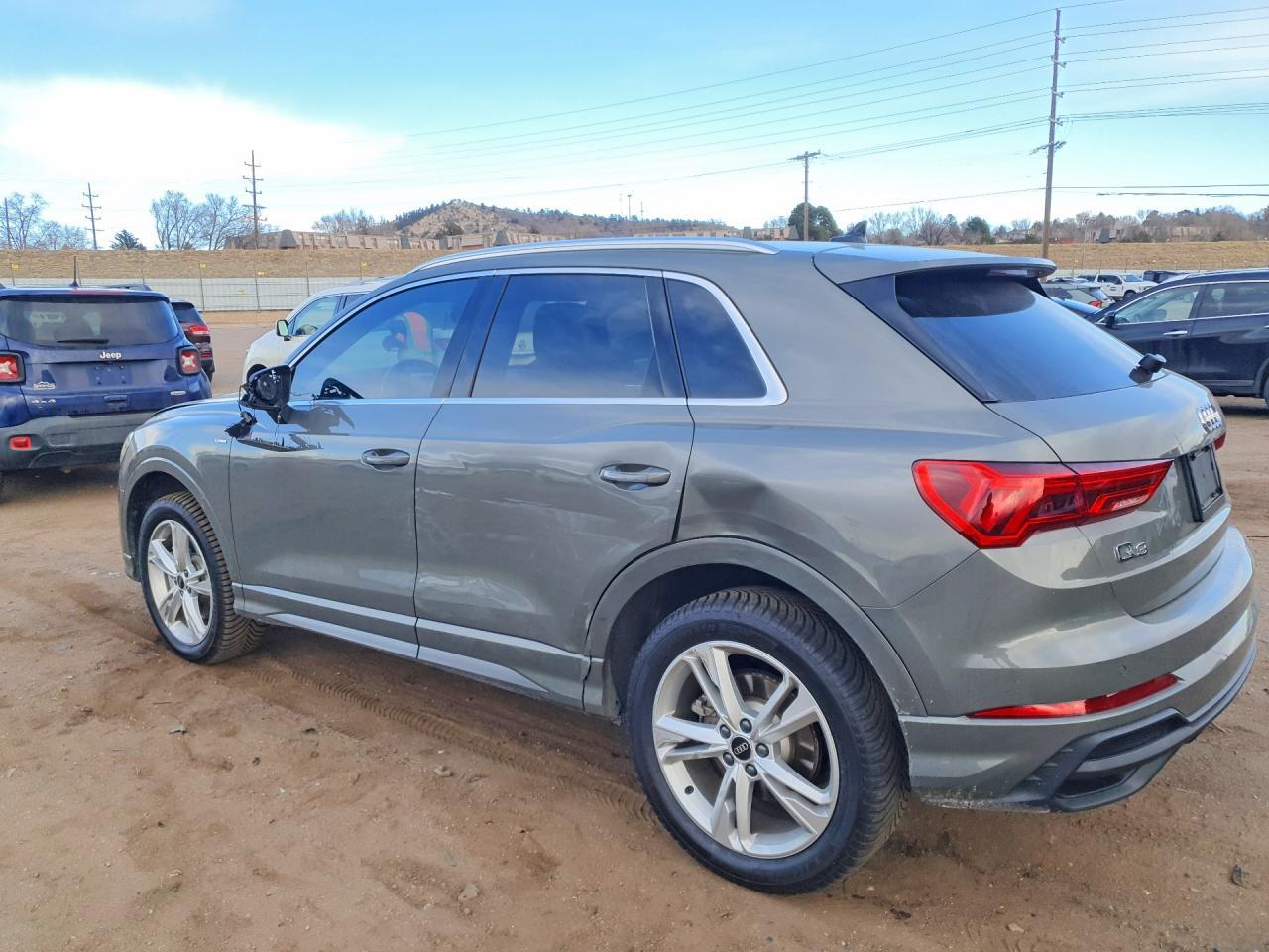 2023 AUDI Q3