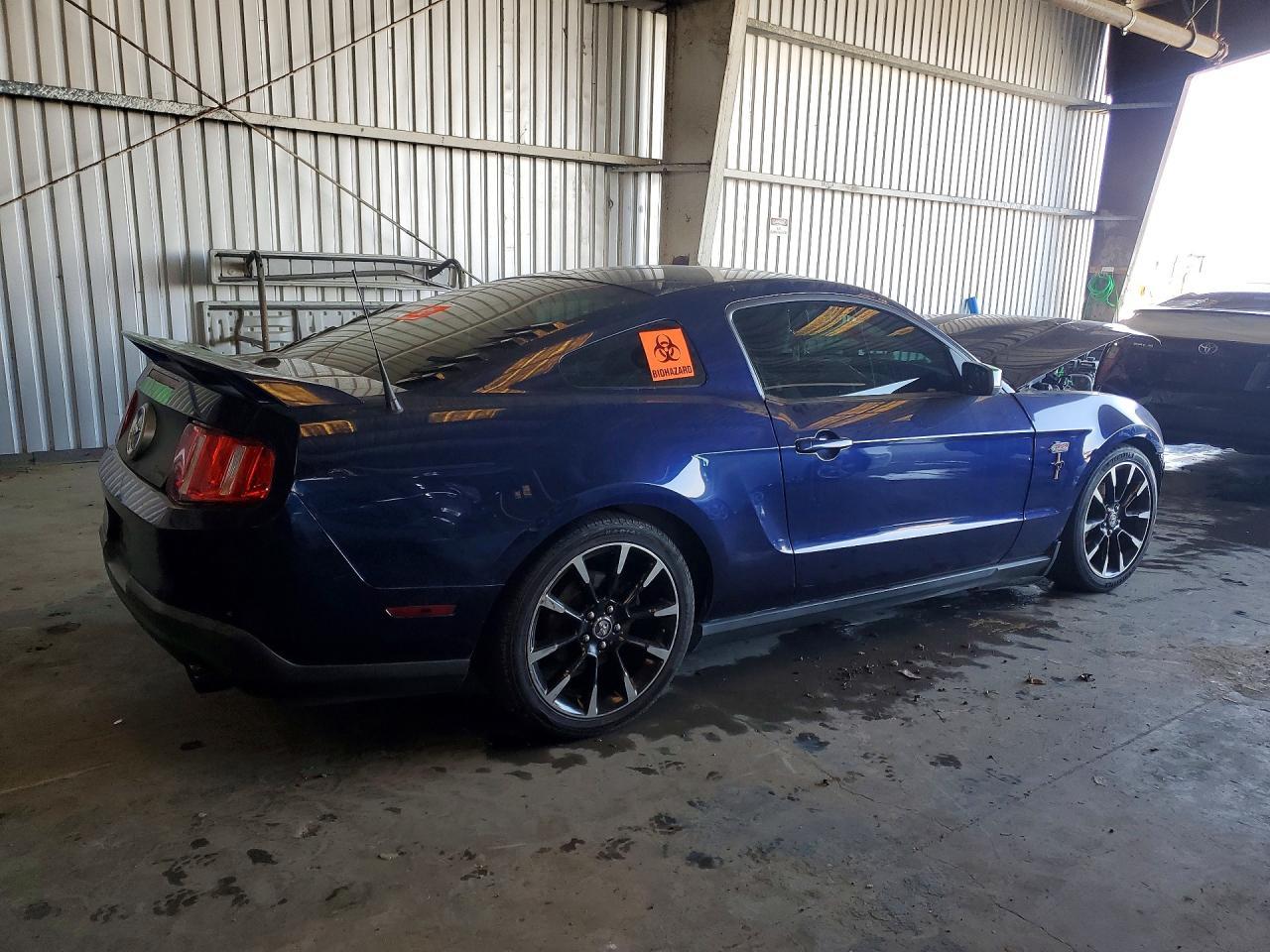 2012 FORD MUSTANG