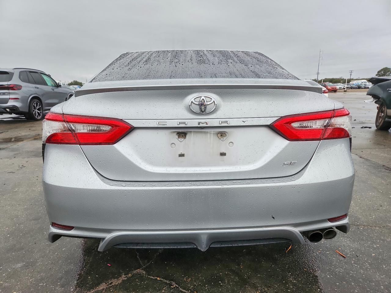 2018 TOYOTA CAMRY
