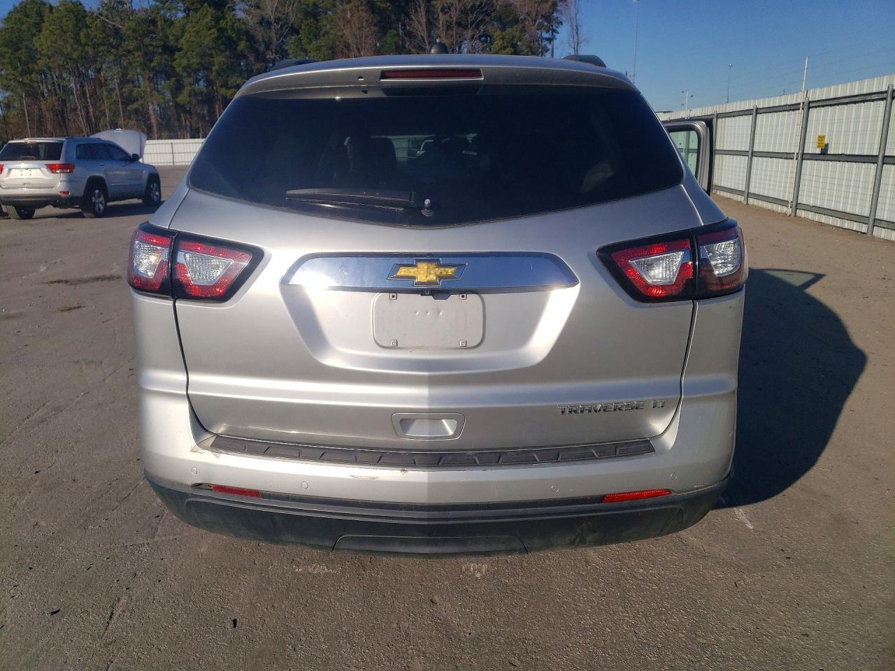 2017 CHEVROLET TRAVERSE