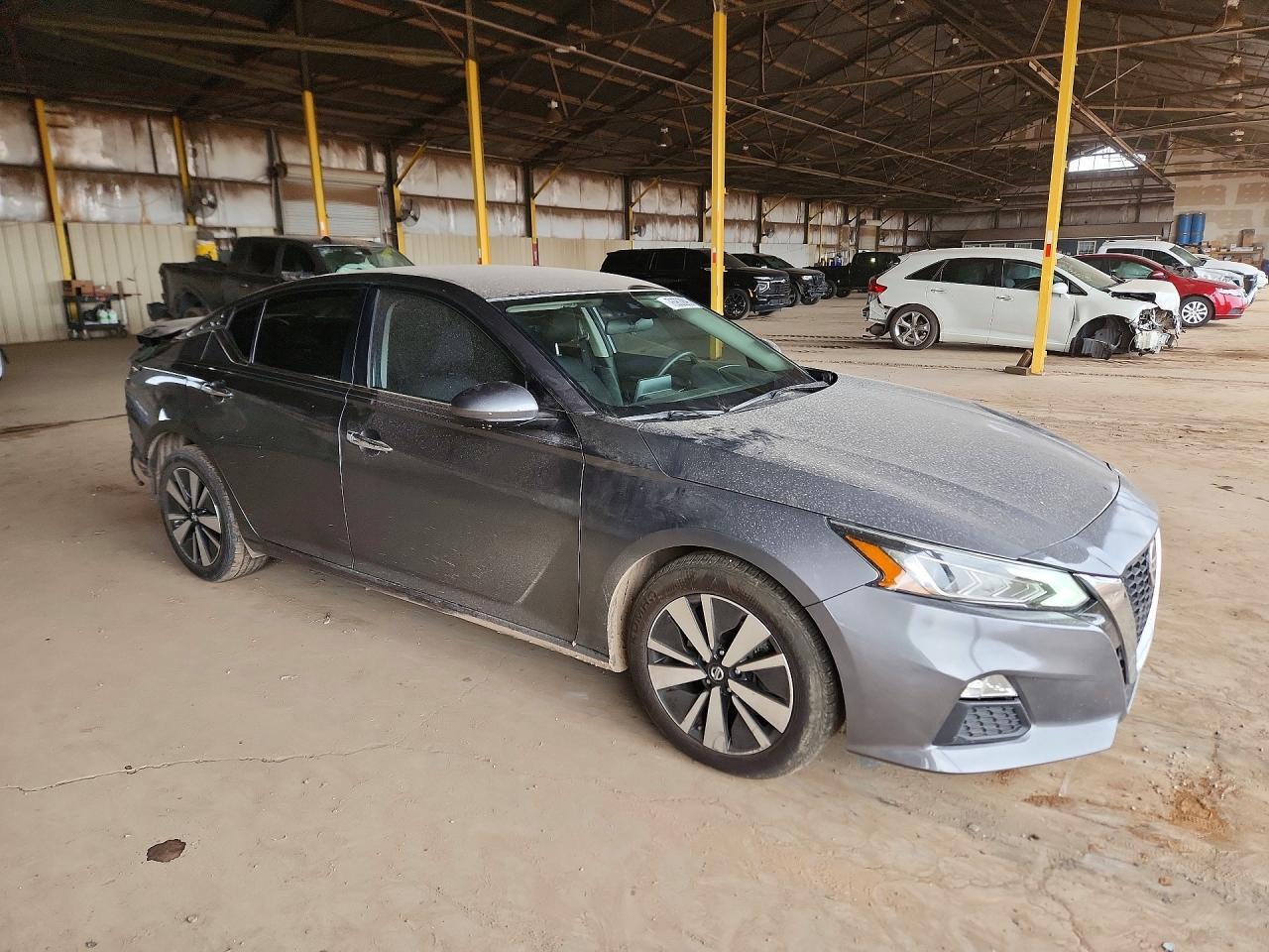 2022 NISSAN ALTIMA