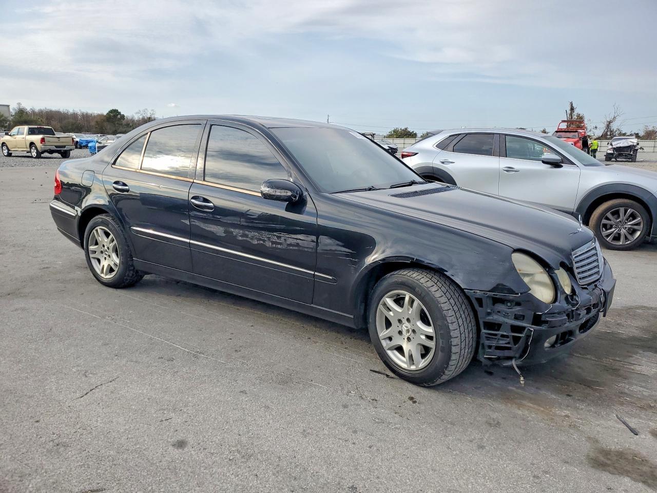 2004 MERCEDES-BENZ E-Class