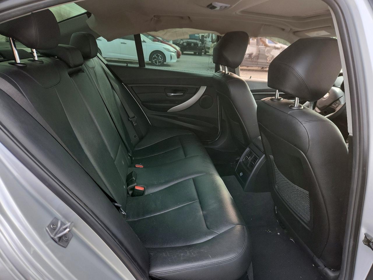 2018 BMW 3 SERIES