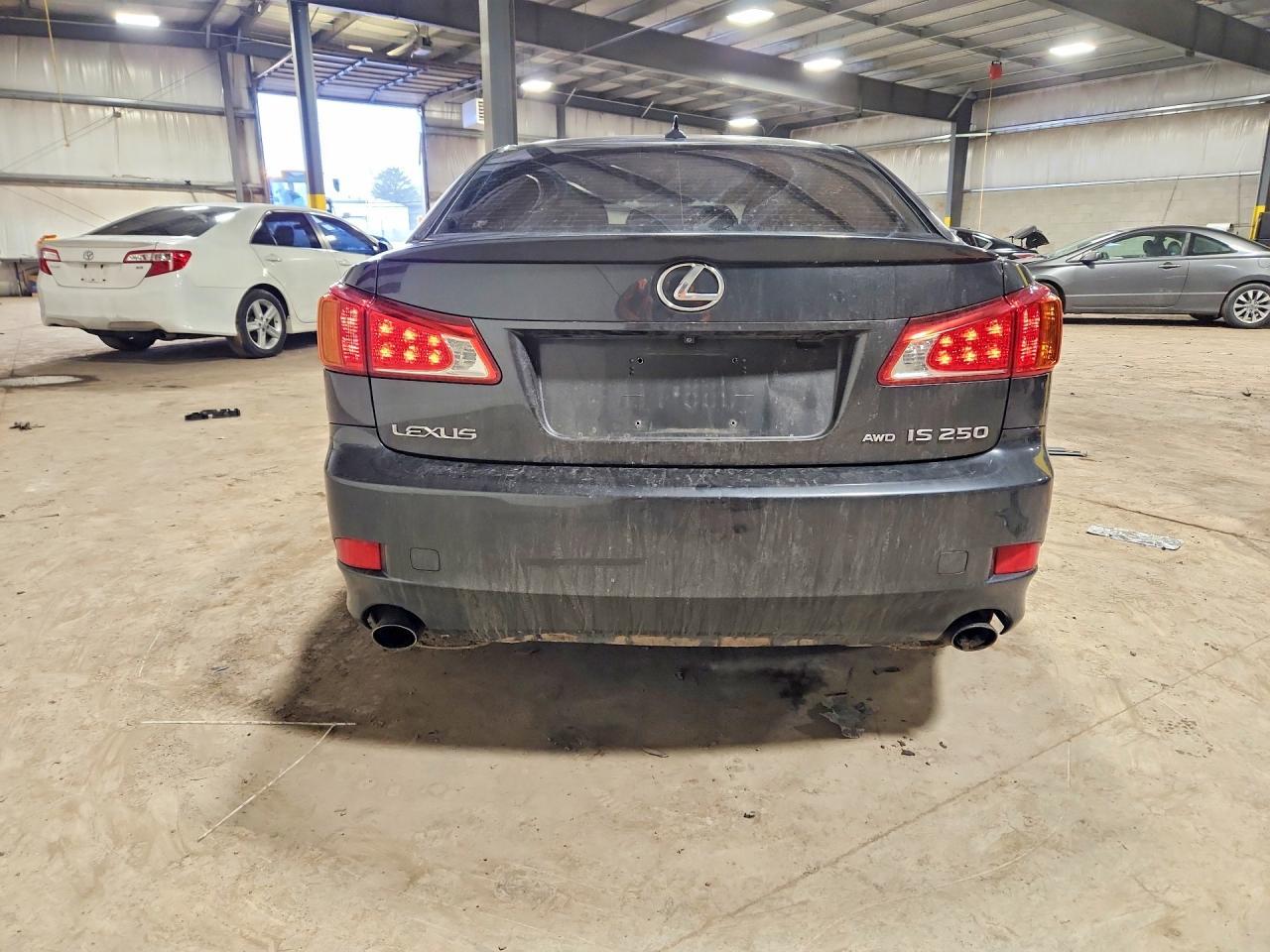 2009 LEXUS IS 250