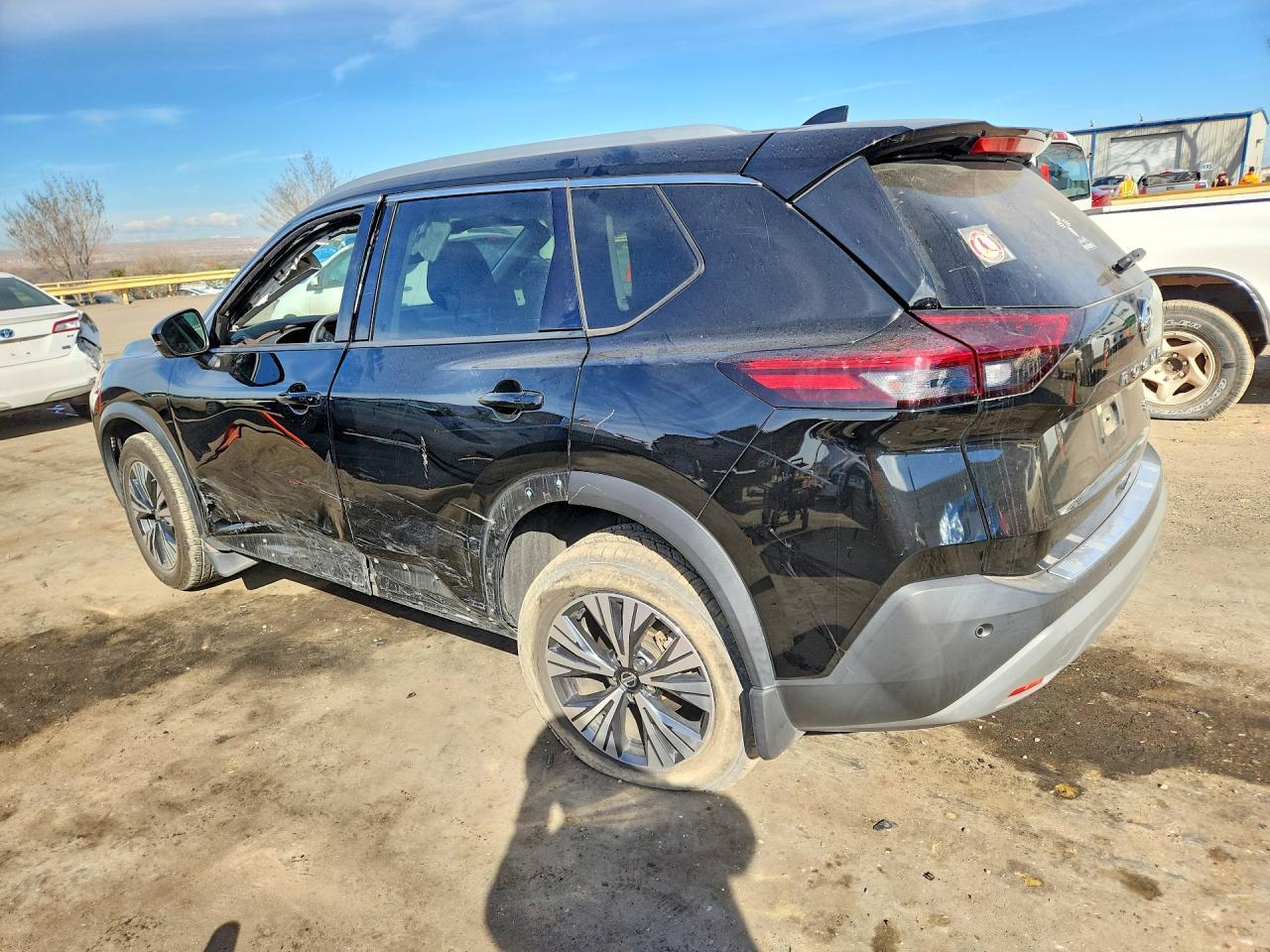 2021 NISSAN ROGUE