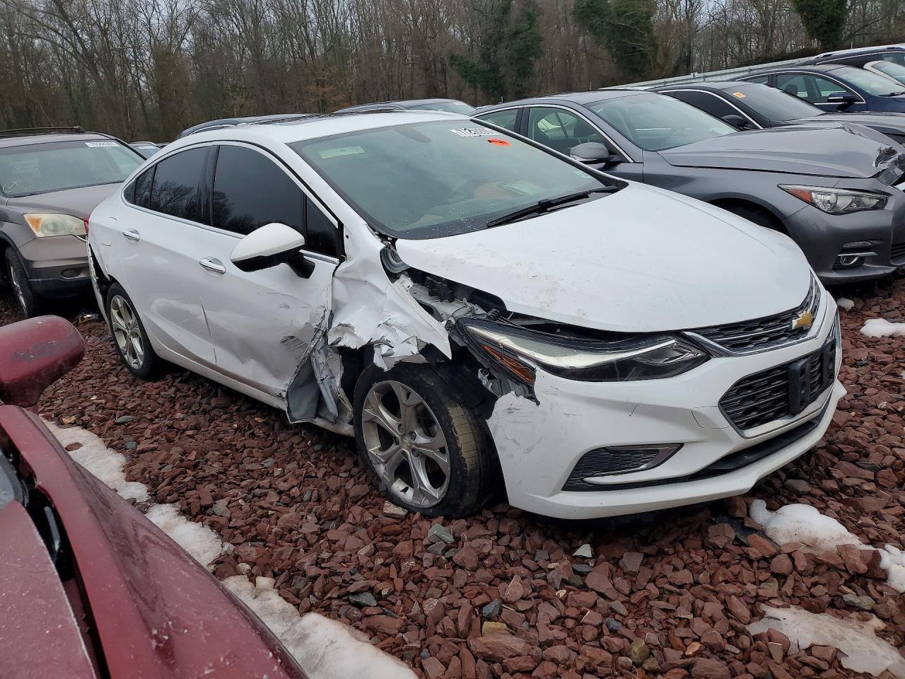 2018 CHEVROLET CRUZE