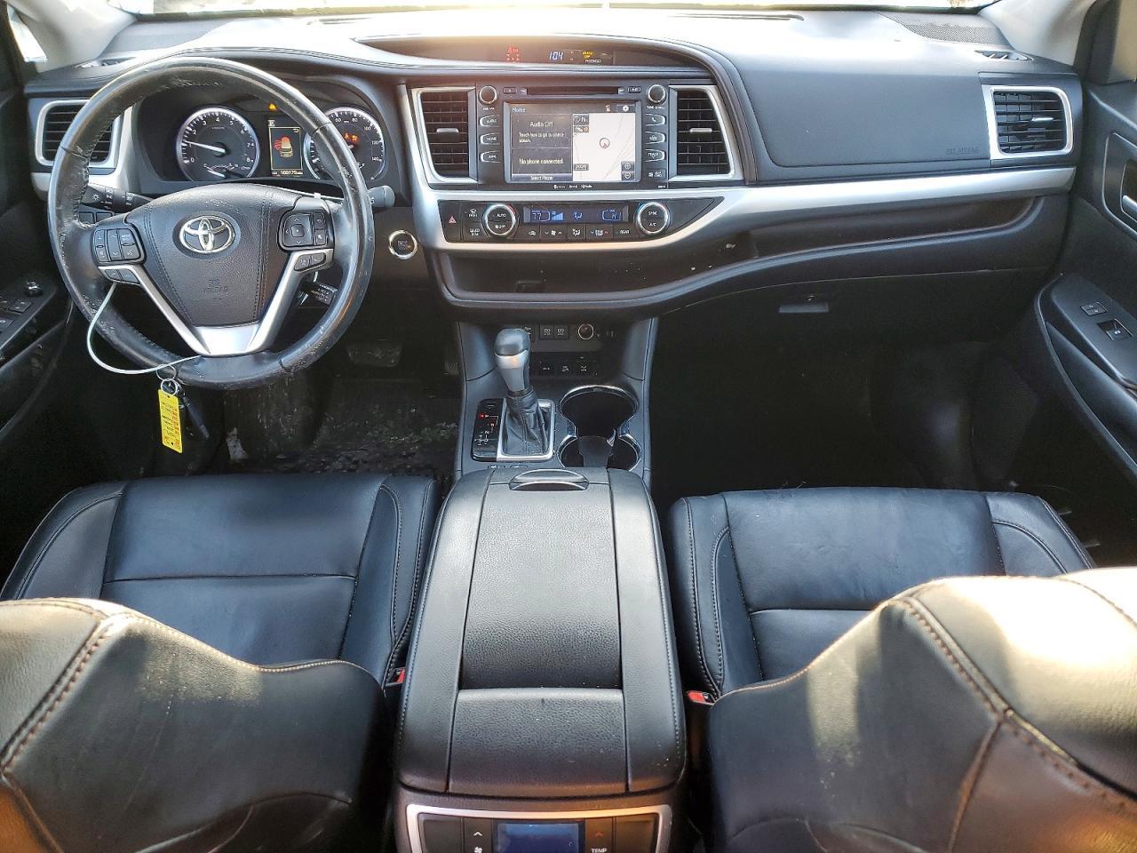 2018 TOYOTA HIGHLANDER