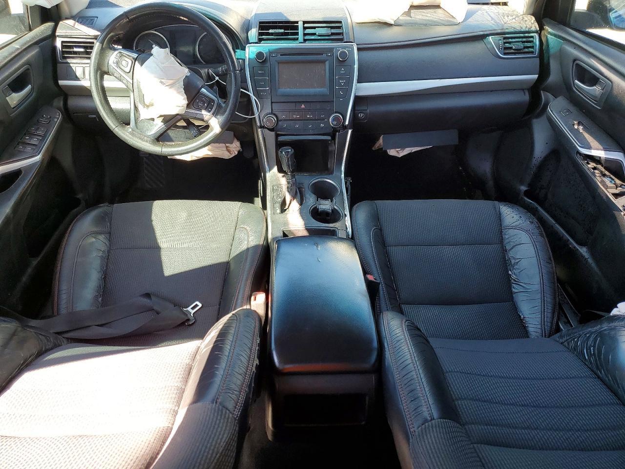 2017 TOYOTA CAMRY