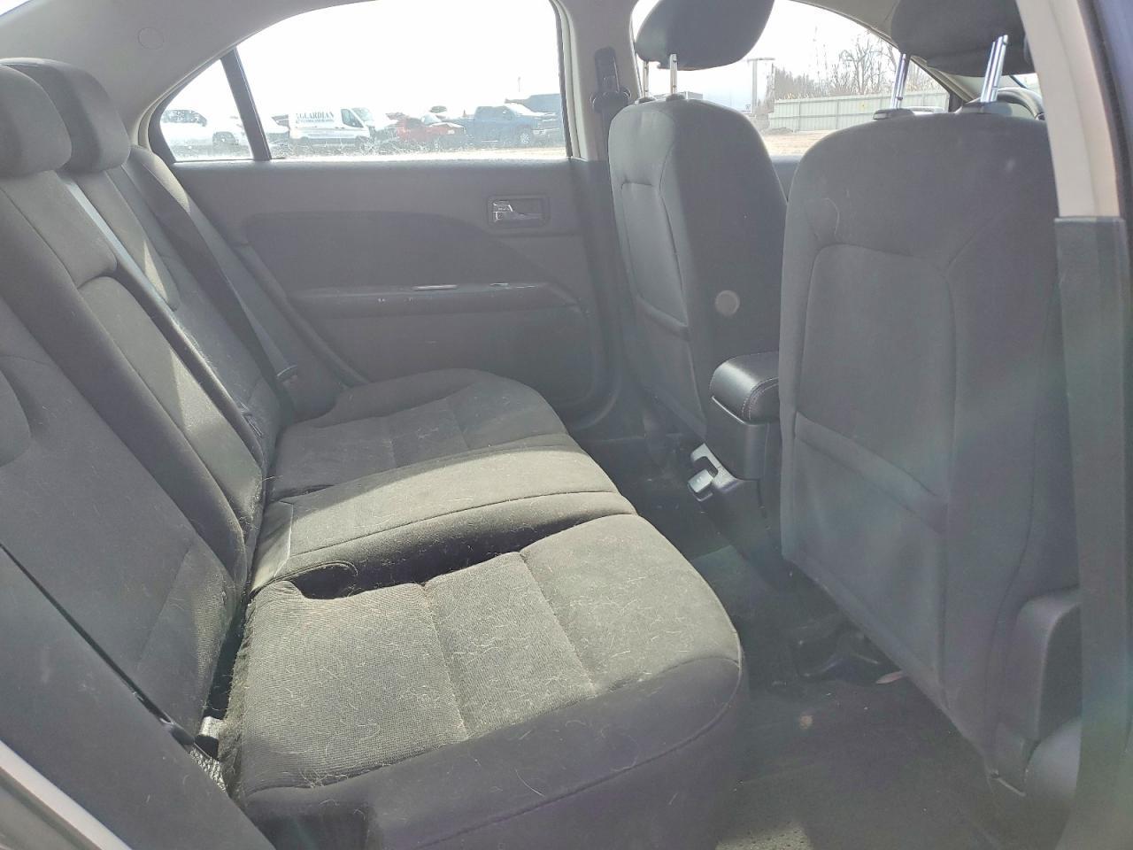 2010 FORD FUSION