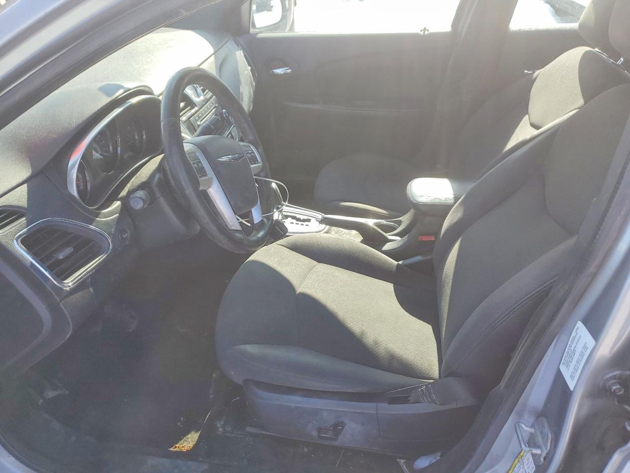 2014 CHRYSLER 200