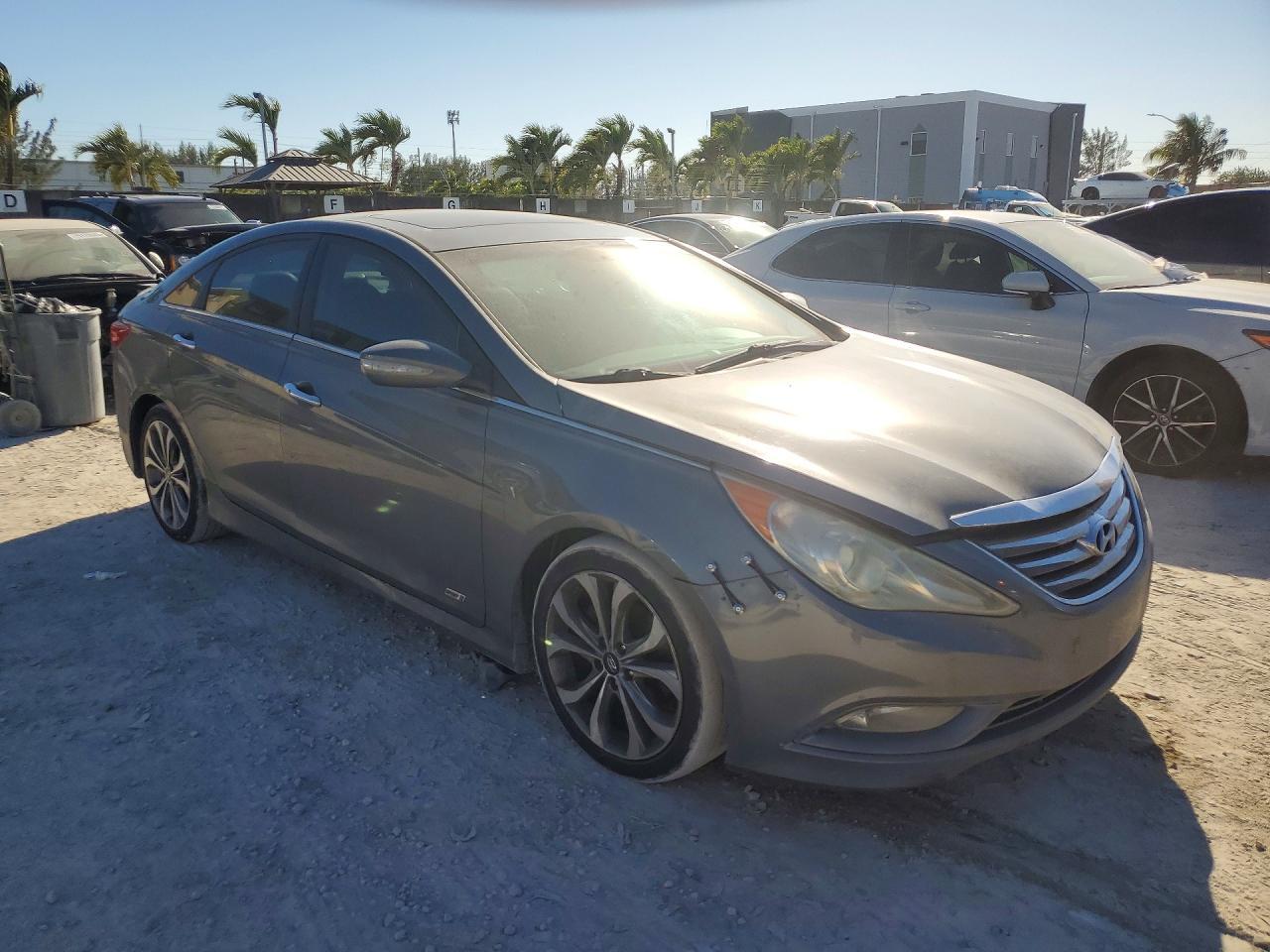2014 HYUNDAI SONATA