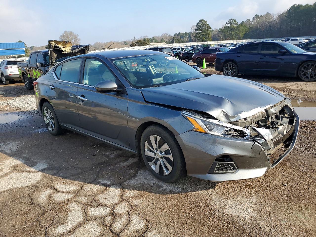 2020 NISSAN ALTIMA