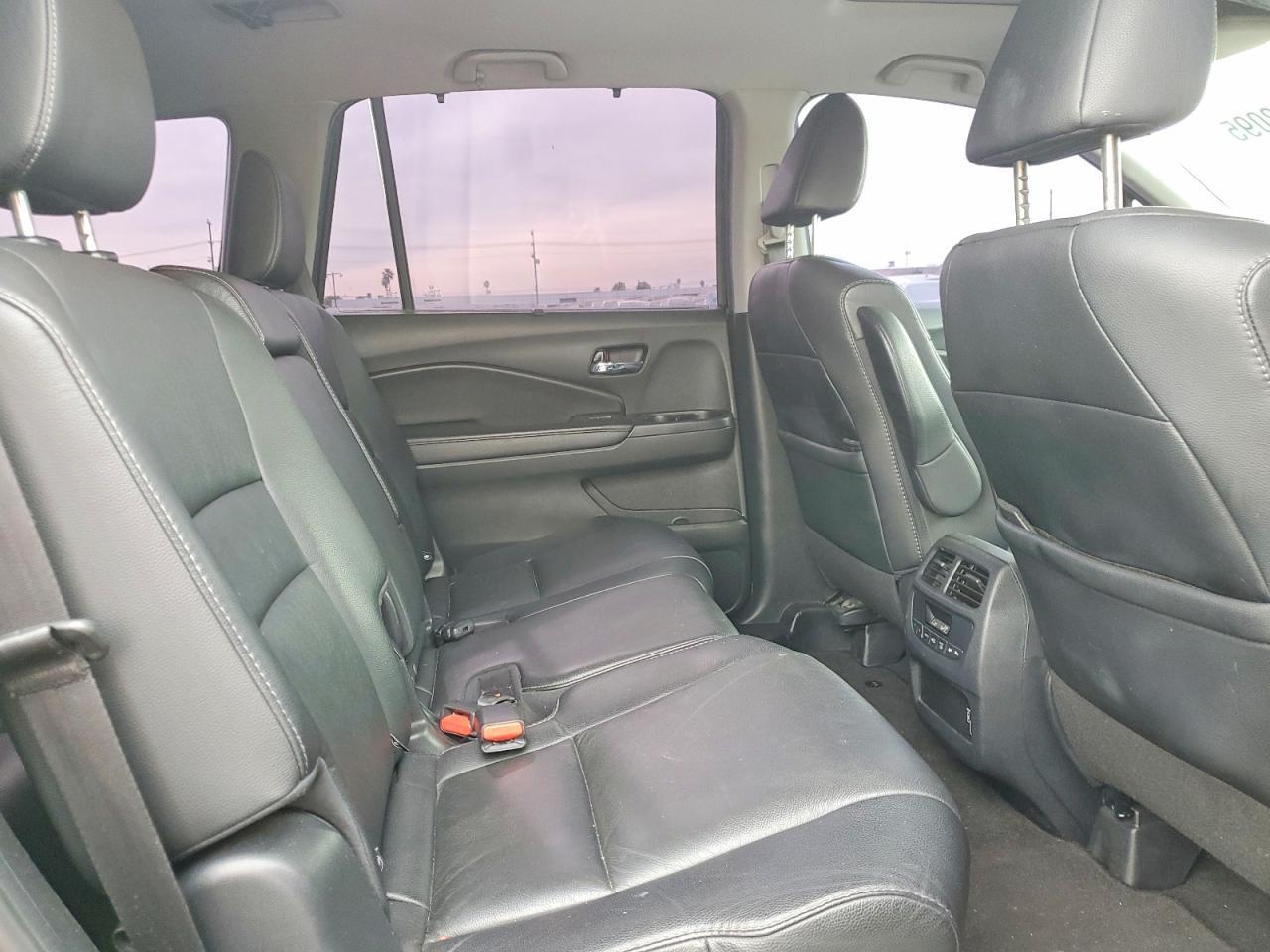 2021 HONDA PILOT