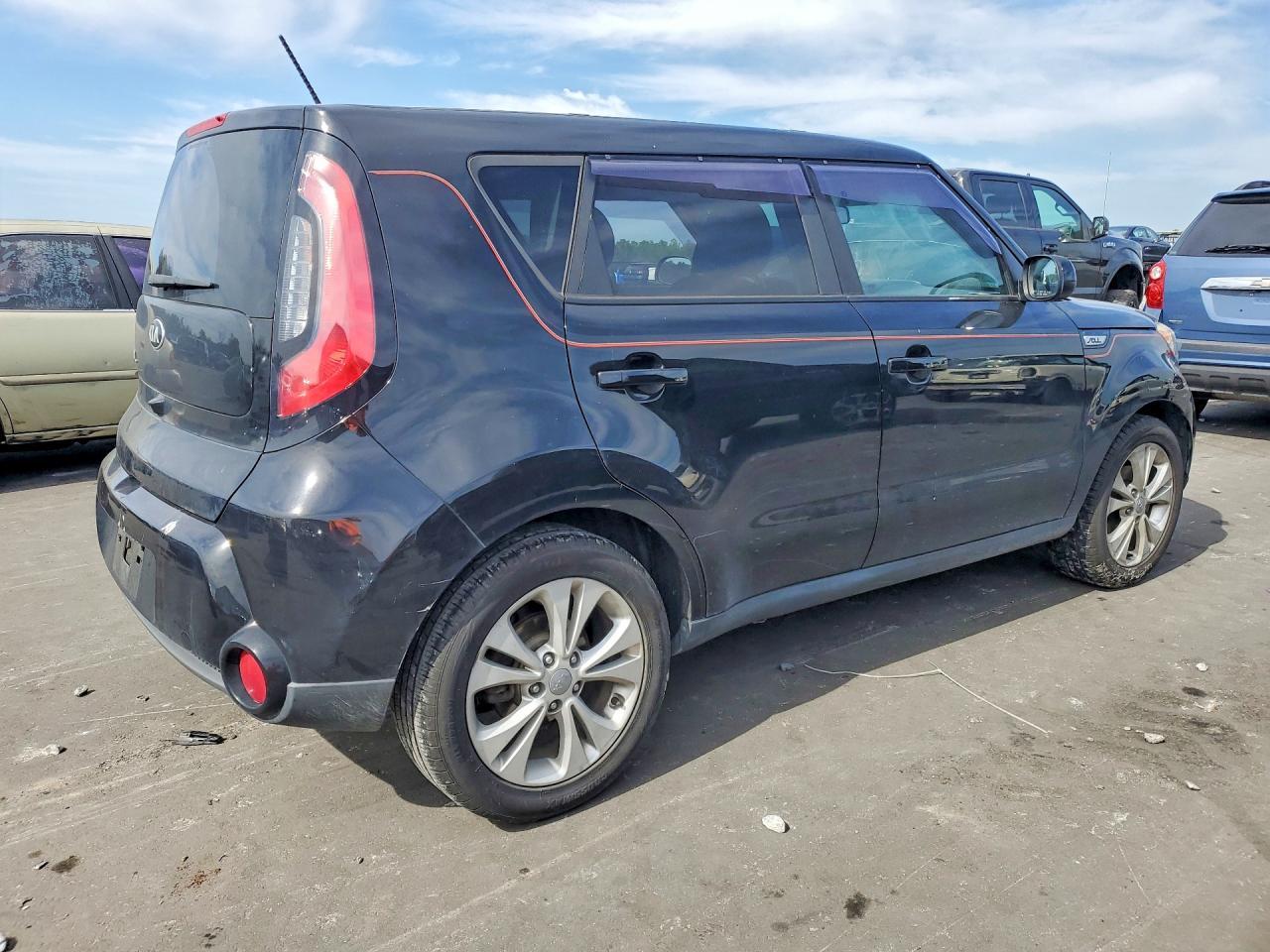 2016 KIA SOUL