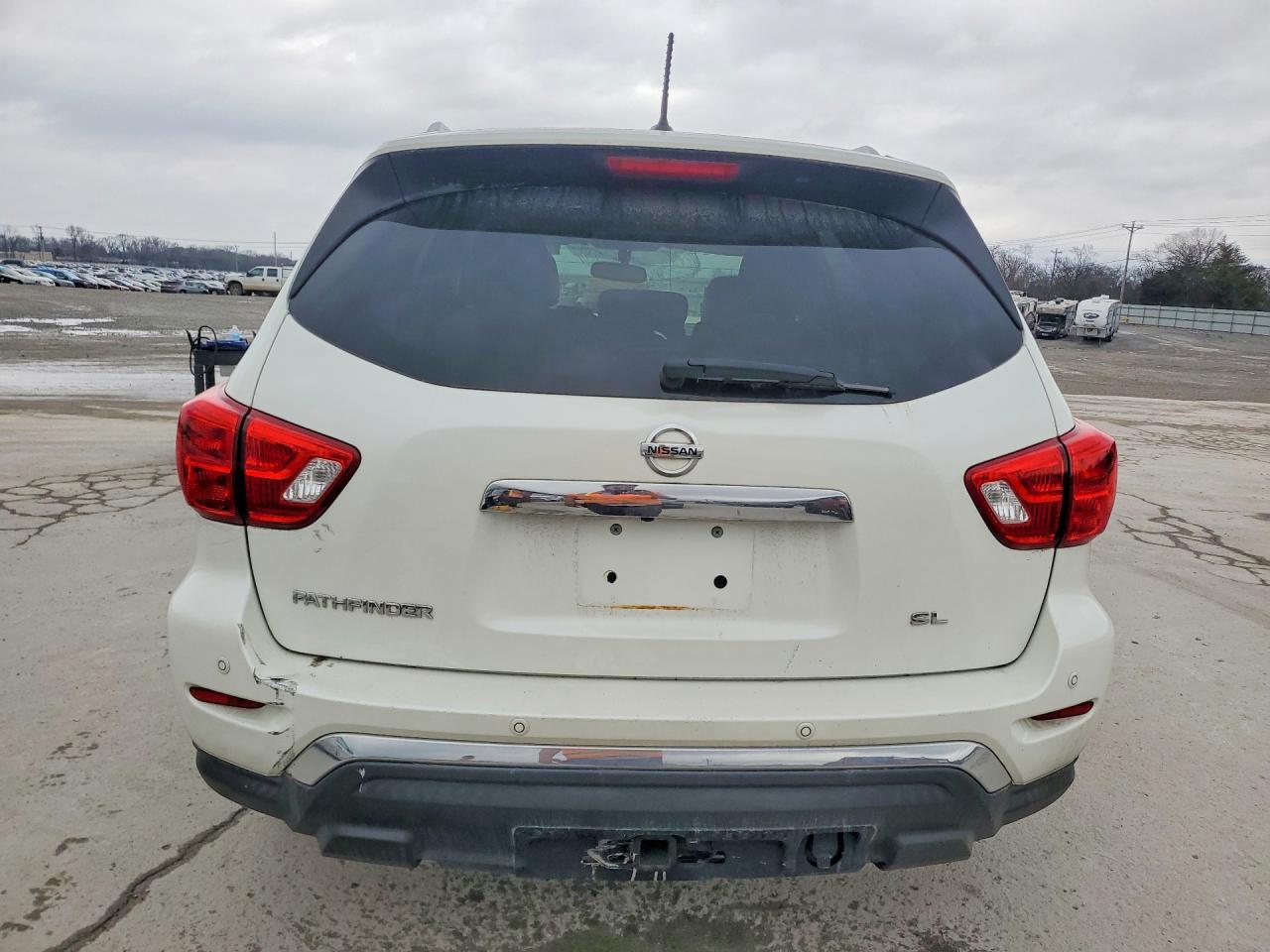 2018 NISSAN PATHFINDER