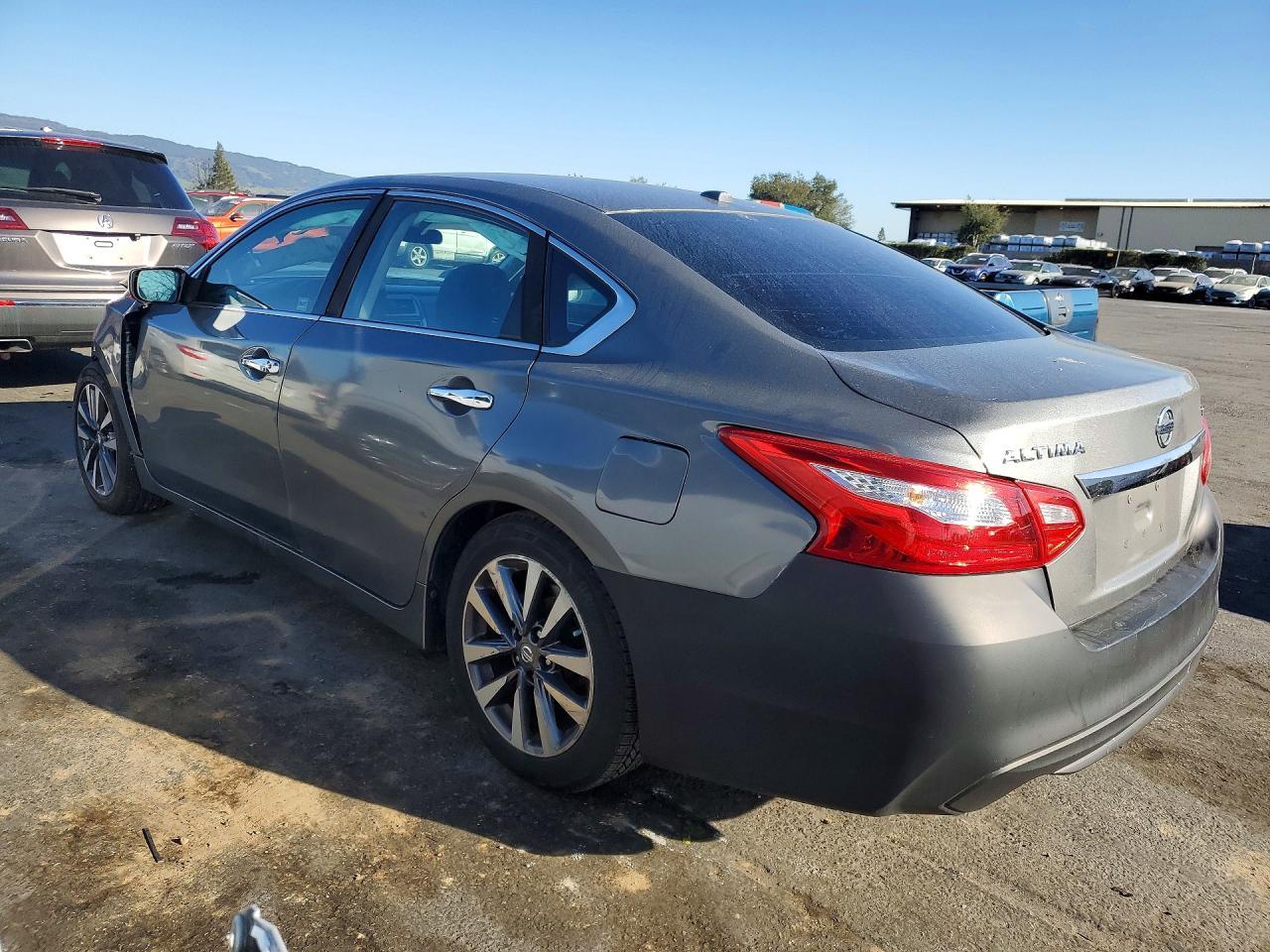 2017 NISSAN ALTIMA