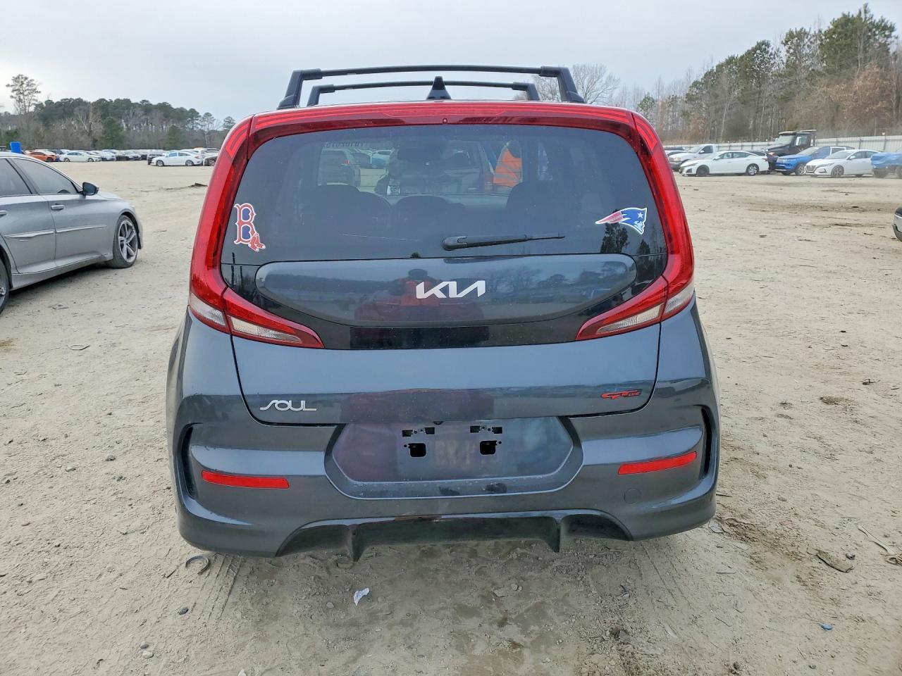 2022 KIA SOUL
